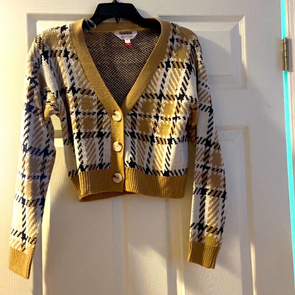 Cropped Knitted Cardigan